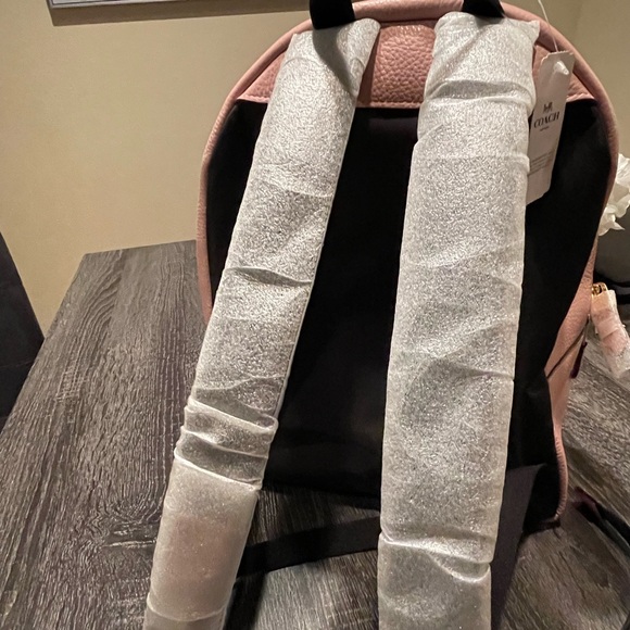 Coach Medium Charlie Backpack - Picture 4 of 9